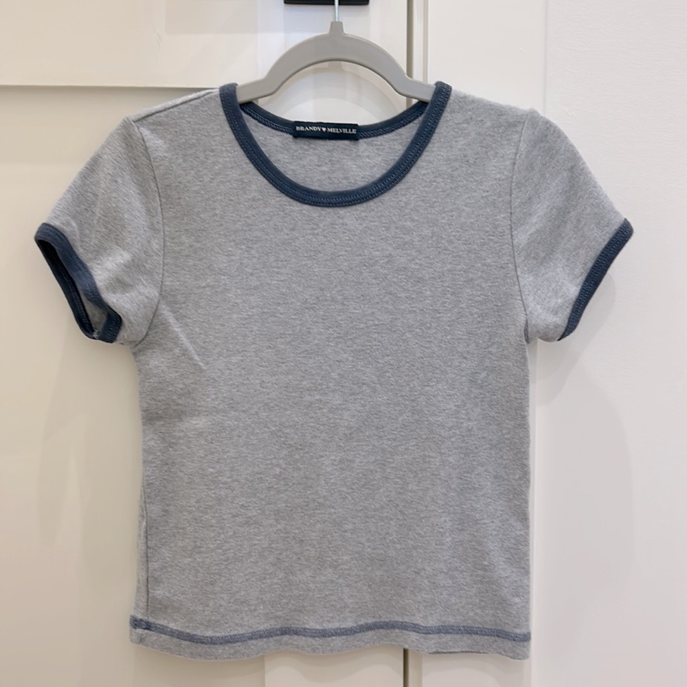 Brandy Melville crop top